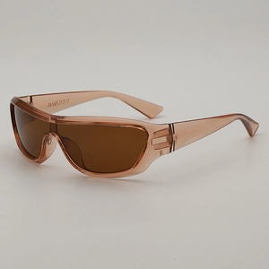Lunettes de soleil sport Y2K à monture marron clair avec verres fumés et protection UV400