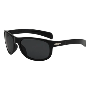 Lunettes de soleil de cyclisme surdimensionnées noir mat avec protection UV, vue à 45°