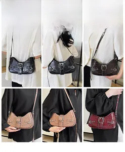 Détails des sacs portés épaule rétro à motif crocodile en quatre couleurs avec boucles