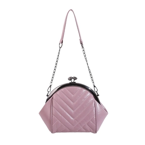 Women PU Leather Quilted Crossbody Bag V-Pattern Retro Kiss-Lock Clasp Shoulder Handbag With Chain Strap Fashion Elegant