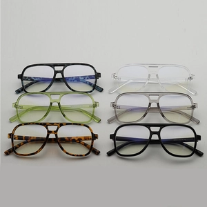 Détails de montures de lunettes rétro à double pont en six couleurs et textures assorties