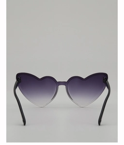 Detailed front view of heart-shaped sunglasses with gradient purple lenses and black frames