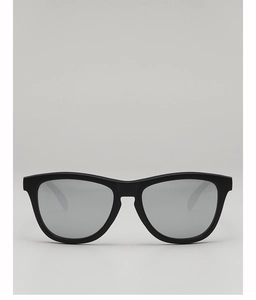 Front view of matte black sports sunglasses with silver mirrored UV-protective lenses