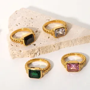 Vintage Stainless Steel Twisted Band Ring For Women Rectangular Rhinestone Inlaid Gold Croissant Ring Fashion Jewelry Gift