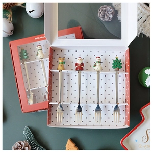 Christmas 304 stainless steel cutlery set featuring Santa and snowman resin handles in gift box