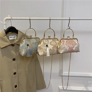 Vintage Floral Embroidery Evening Bag Satin Kiss Lock Handbag With Metal Handle Chain Strap Tassel For Women