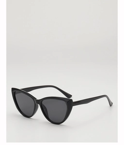 Detailed 45-degree angle of shiny black cat-eye sunglasses with dark grey lenses