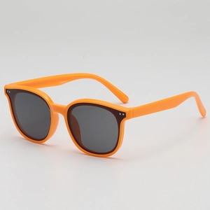 Lunettes De Soleil Enfant Monture PC Lentille AC Protection UV400 Grand Cadre Rond Décoration Rivet Mode Extérieur