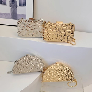 Damen Abendtasche Box Clutch Metall Hammerschlag Textur Elegant Party Handtasche Mit Kettengurt Druckknopf Umhängetasche