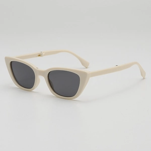 Foldable cat eye sunglasses for children in cream white with UV protection