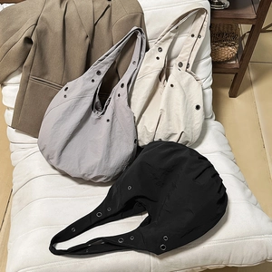 Grand Sac Hobo Pour Femmes En Nylon Plissé Avec Oeillets Métalliques Style Y2K Vintage Sac Bandoulière