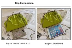 Comparaison détaillée de la taille du sac nuage plissé avec iPad mini et mobile