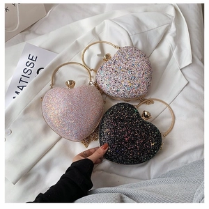 Heart Shaped Evening Bag Sequin Glitter Handbag With Crystal Buckle And Metal Chain Strap For Women Elegant Retro
