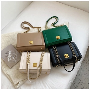 Sac Bandoulière Femme Cuir PU Chaîne Métallique Fermoir Tournant Doré Rabat Carré Tendance Minimaliste Bureau Quotidien
