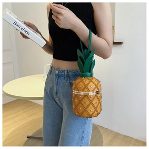Sac bandoulière mignon en forme d'ananas rigide avec rivets en métal et anse feuille