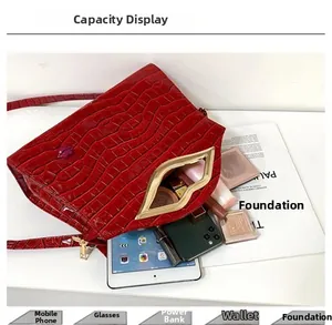 Sac rouge en cuir crocodile à grande capacité pour tablette et boucle lèvre dorée