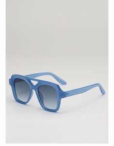 Detail of blue acetate sunglasses frame with gradient lenses and double bridge design