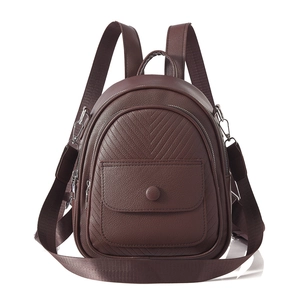 Dunkelbrauner Lederrucksack für Damen mit V-Steppung, Kieselstruktur und Silberzipper