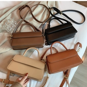 Vintage Women Small Square Bag PU Leather Minimalist Flap Handbag With Top Handle And Adjustable Shoulder Strap Crossbody
