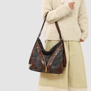 Borsa tote retrò in tela grigia e pelle marrone con cerniera a V e borchie metalliche