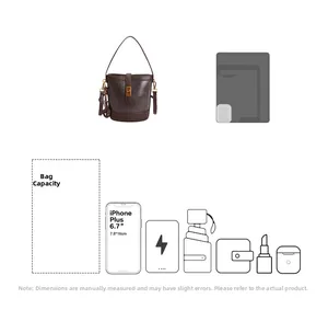 Schéma de capacité de l'intérieur du sac seau marron montrant l'espace pour accessoires