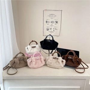 Sac À Main En Peluche Fausse Fourrure Avec Poignée En Cuir PU Boucle Métallique Sac À Bandoulière Pour Femmes Chic