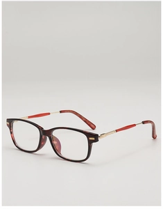 Close-up of tortoise shell square glasses frame with elegant golden metal temples