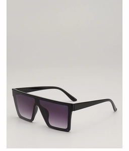 Detail of square oversized sunglasses featuring black glossy frames and purple gradient lenses
