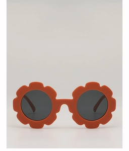 Vue détaillée des lunettes de soleil enfant en forme de fleur avec monture orange mate