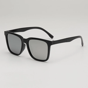 Retro square frame sunglasses with glossy black frames and silver mirrored lenses