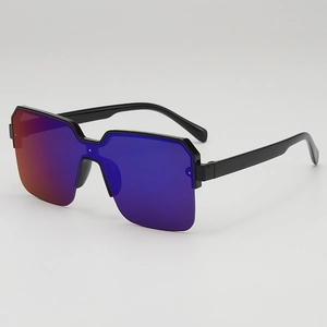 Oversized square sunglasses with purple gradient mirrored lenses and black frame