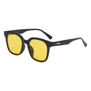 Retro-Quadrat-Sonnenbrille mit hochglänzendem schwarzem Rahmen und gelben Gläsern