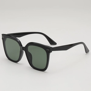 Classic oversized square sunglasses with black glossy frames and silver rivet accents