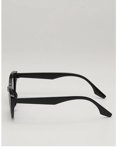 Side view detail of chunky black cat-eye sunglasses with wide streamlined temples