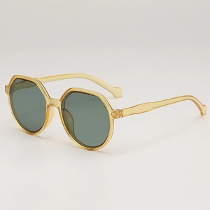 2025 trendy retro amber tortoise frame sunglasses with dark green round lenses