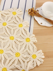 Handmade crochet floral pattern shoulder bag with hollow knit daisy design for summer beach