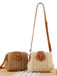 Women Woven Straw Crossbody Bag Paper Handwoven Vacation Beach Shoulder Purse With Adjustable Strap Vintage Minimalist