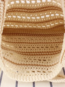 Sac de plage fait main en corde de coton beige avec rayures marron pour femmes