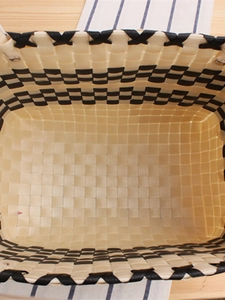 Spacious woven black and white checkered tote bag for picnic and shopping