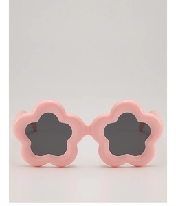 Detailansicht der rosa Blumen-Kindersonnenbrille mit dunklen Gläsern und robustem Rahmen