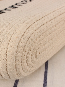 Grand sac de plage en corde de coton tressé beige avec broderie Summer élégante