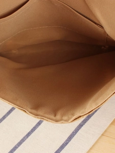 Bolso bandolera de papel tejido de verano con forro marrón y bolsillo interior