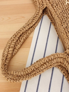 Sac à bandoulière tressé en corde de papier pour les vacances d'été à la plage