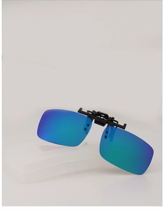 Polarized blue clip-on sunglasses with mirror coating and transparent storage case