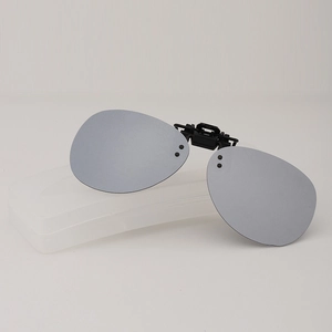 Clip On Polarized Sunglasses TAC Lens UV400 Flip Up Lenses For Nearsighted Prescription Eyeglasses Driving Outdoor Sports