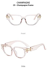 Detalle de gafas cat-eye color champán con elegante decoración de perlas en la patilla