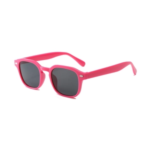 Lunettes De Soleil Enfants Monture PC Verres AC Protection UV400 Extérieur Plage Voyage Rétro Carré Mode Pour Garçons Et Filles