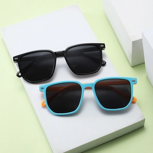 Trendige Quadratische Kinder Sonnenbrille UV400 Schutz Jungen Mädchen Mode Strand Sonnenbrille Leicht Individuell Farbenfroh