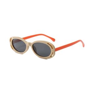 Lunettes de soleil pour enfants bicolores avec monture beige et branches orange