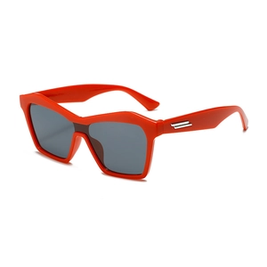 Kids hip hop sunglasses with red bold frame, grey lenses and silver metal temple decor